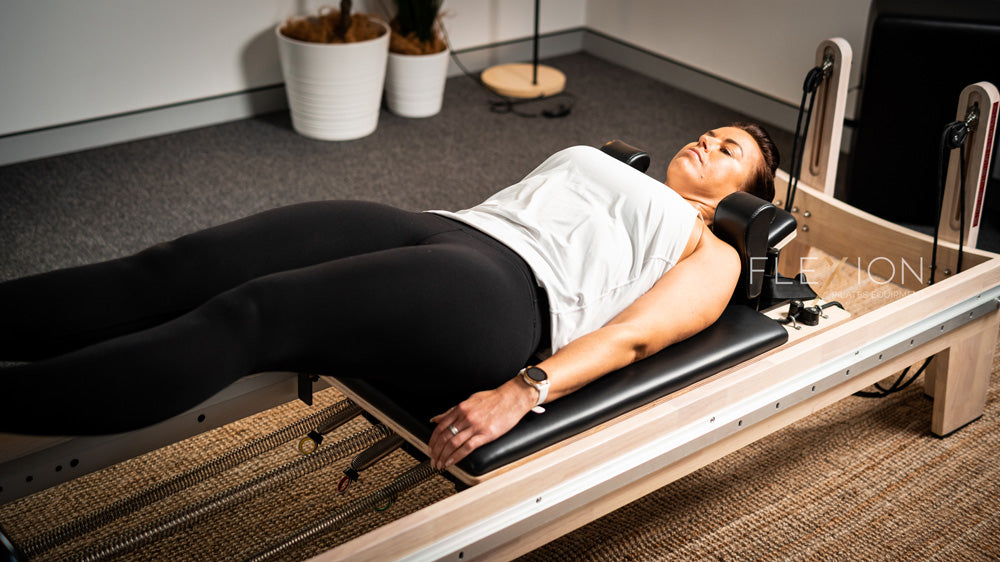 S1 Oakwood Full Track Pilates Reformer – Sumo Strength